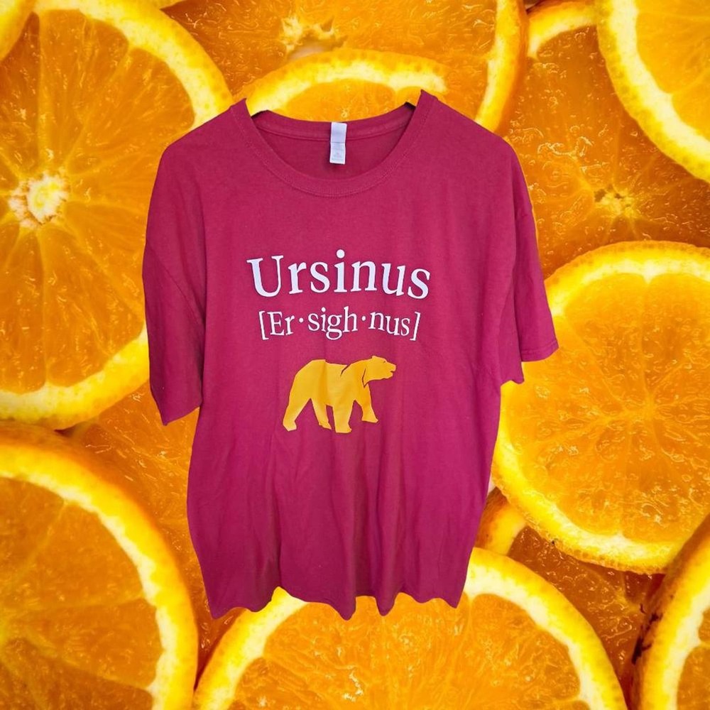 Jerzees Ursinus College Red Tee‎ Size XL